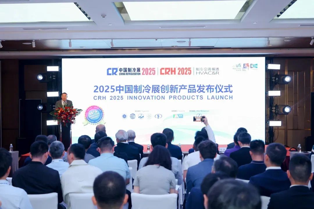 174675707579354976FC.jpg 10001.jpg