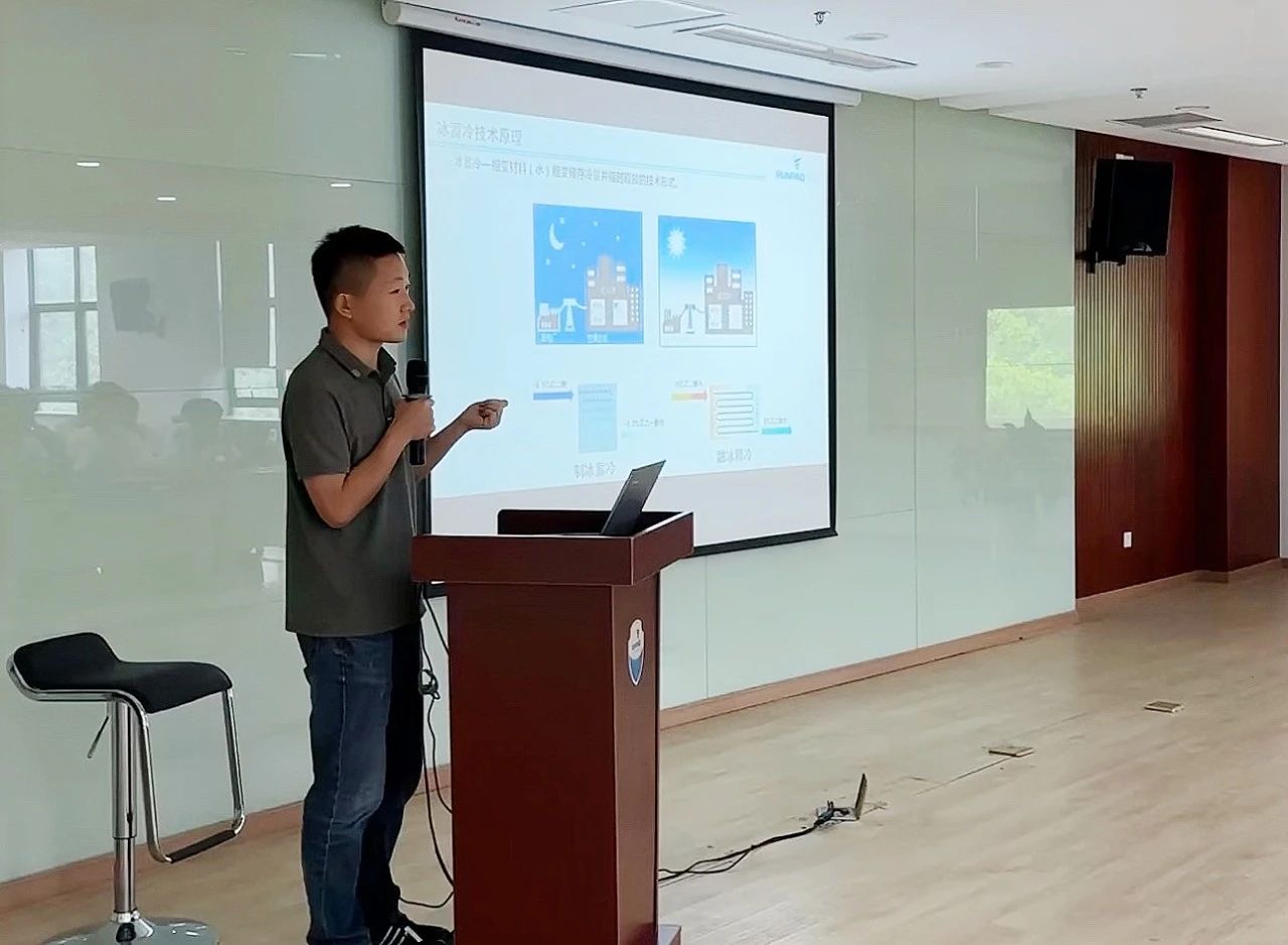 1751250059165672FB69.jpg 10004.jpg