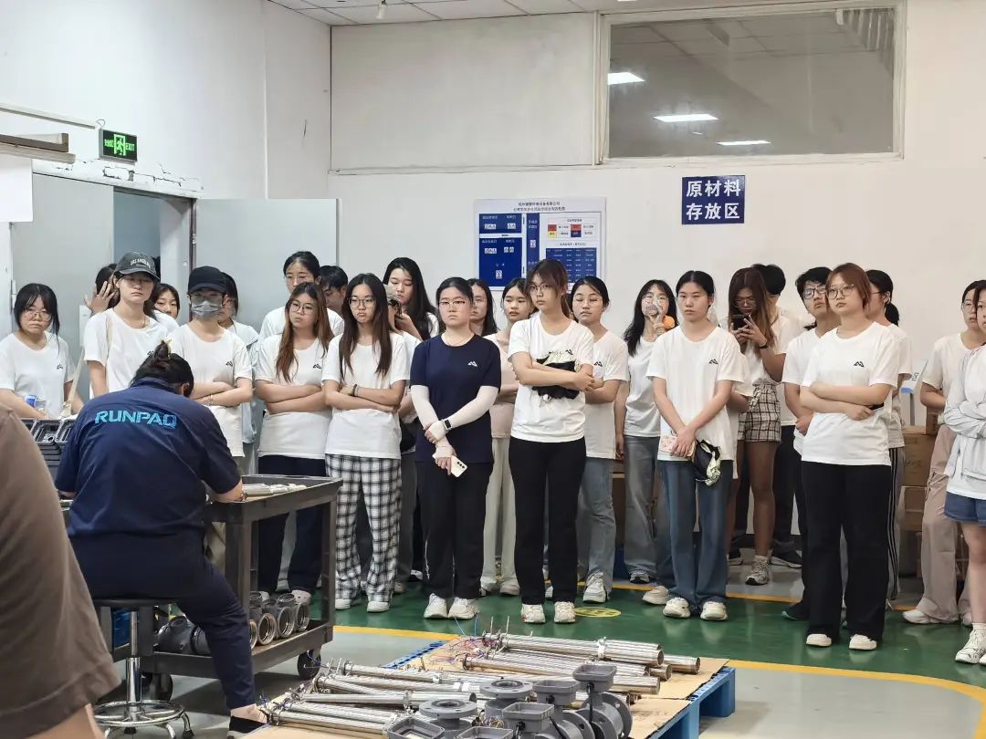 175273653763299797CD.jpg 10005.jpg