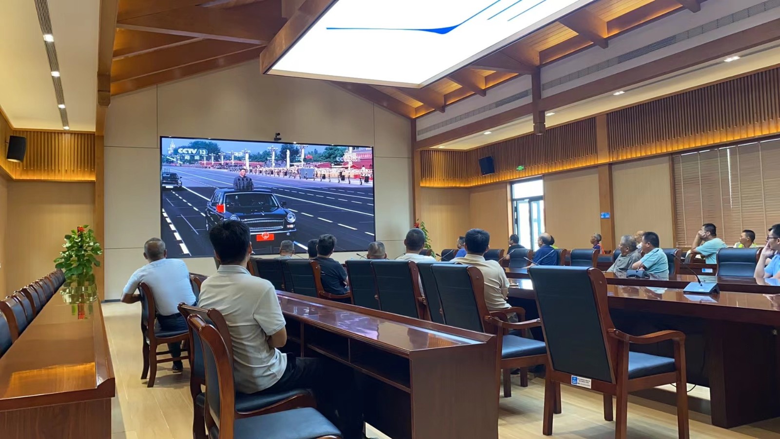 17569554029869769D3C.jpg c7cd301ff1fdaf83d069bb5c8d42f5e4.jpg