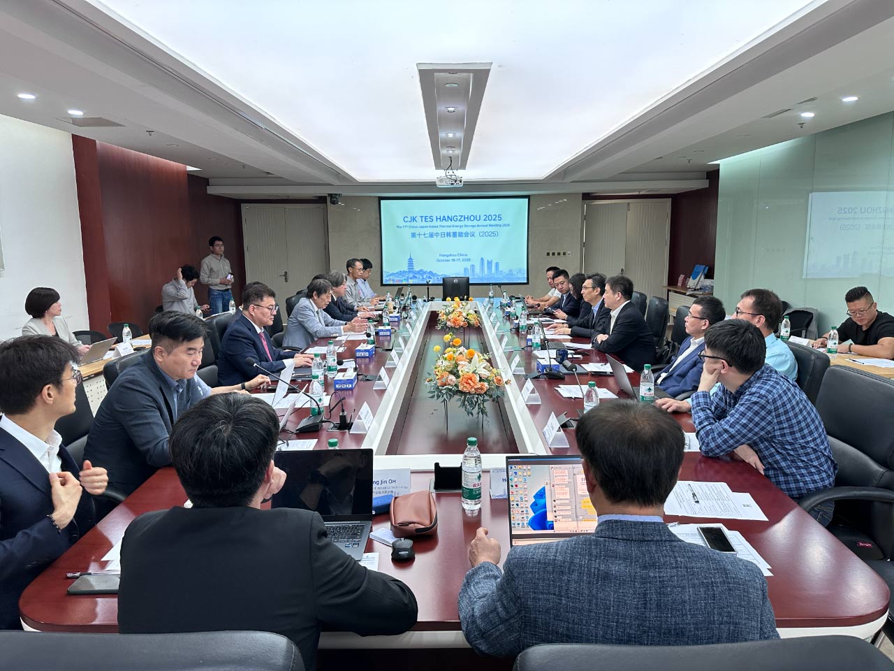 17610260691069725293.jpg 10001.jpg