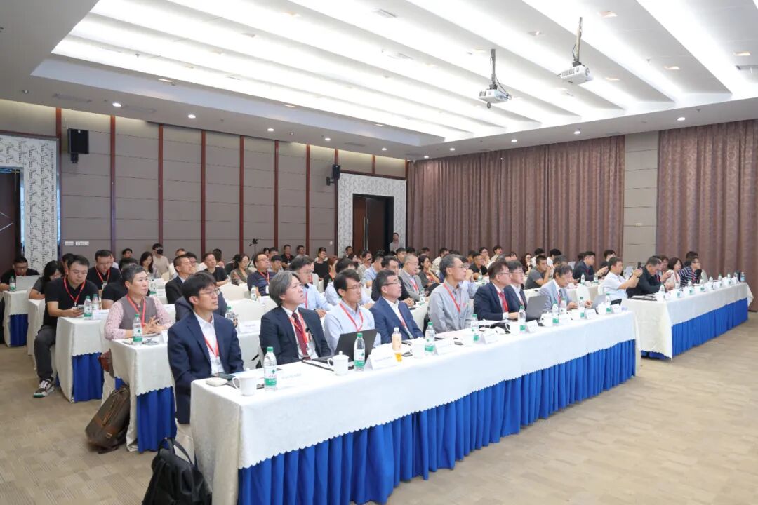 1761026176117864F51D.jpg 10006.jpg